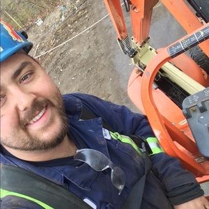 Meet your Posher, Colby